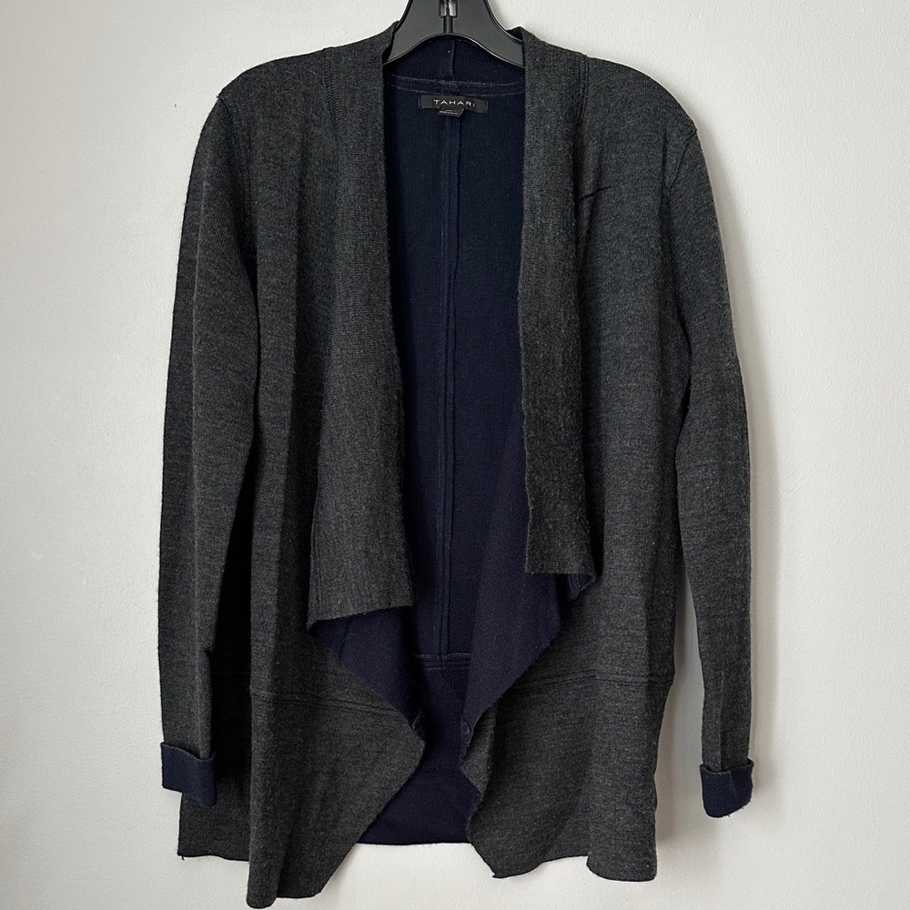 Tahari Wool Extafine Mernio Blend Gray Open Front Cardigan size L